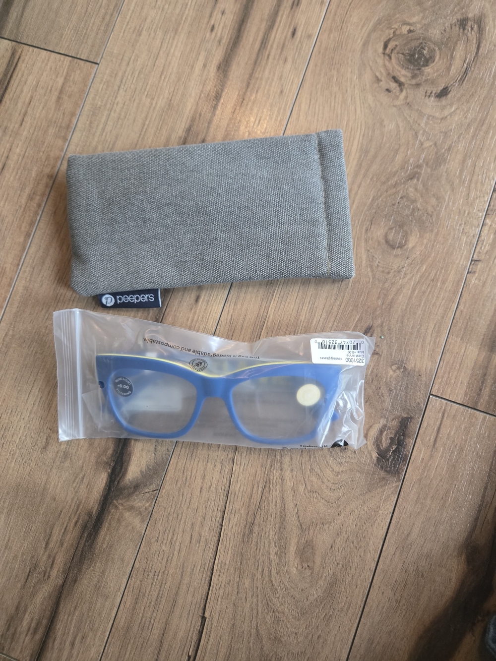 Blue Reading Glasses with Soft Case, Blue Light Peepers